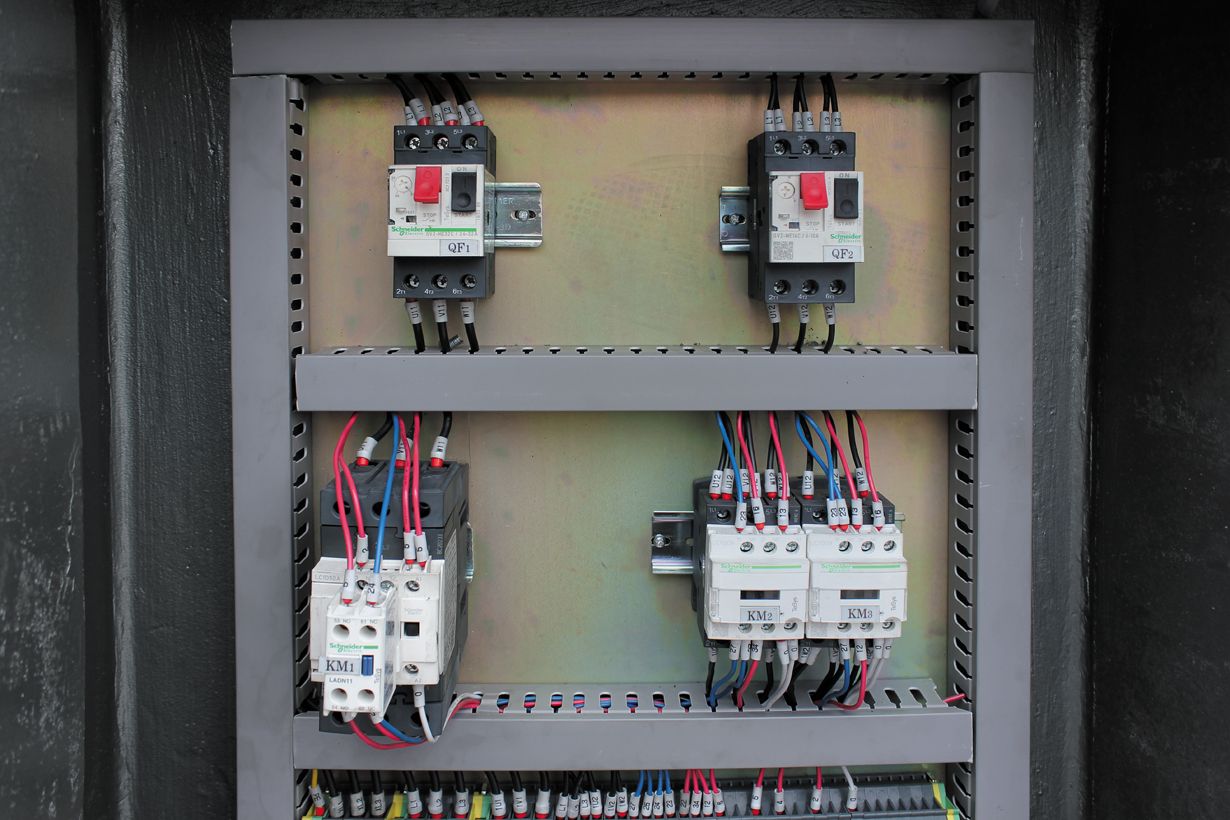 JET JMD-1252 DRO Универсальный фрезерный станок